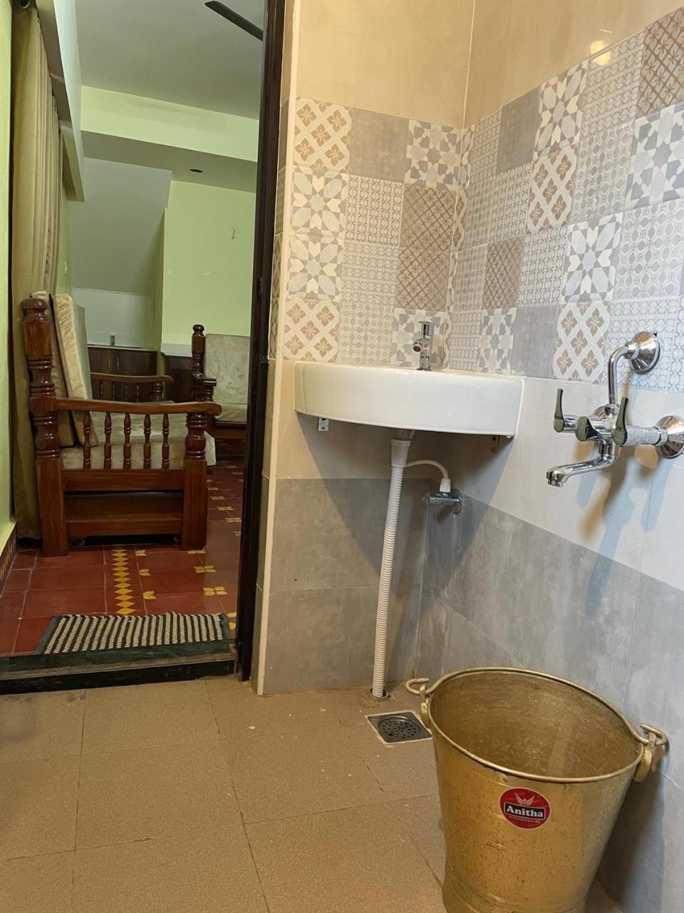 Viswa Residency Srirangam - Heritage Rooms Tiruchirappalli ภายนอก รูปภาพ