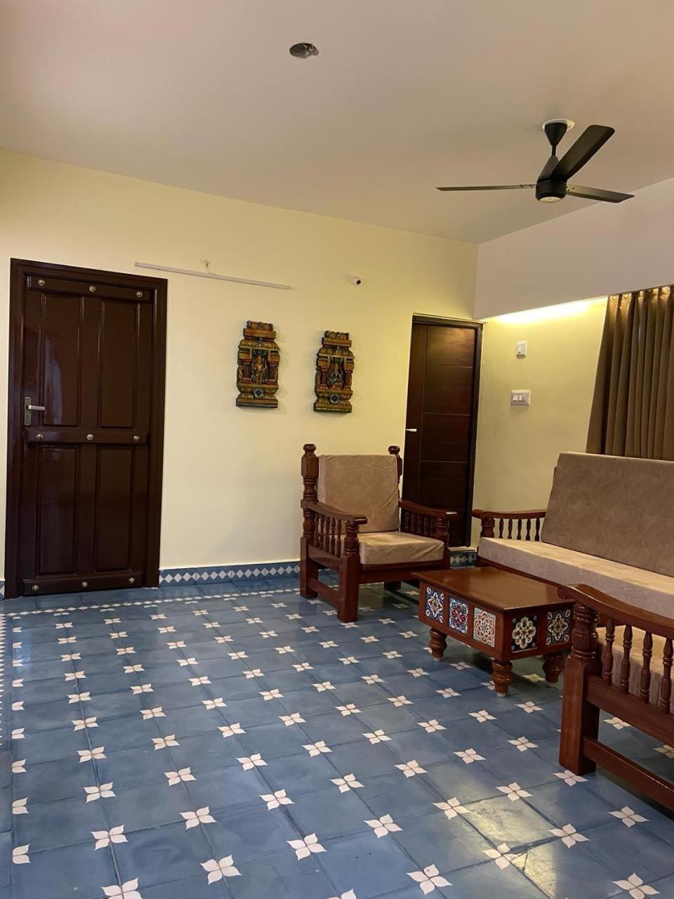 Viswa Residency Srirangam - Heritage Rooms Tiruchirappalli ภายนอก รูปภาพ